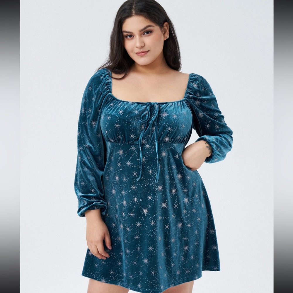 Cider Curve Velvet Star Pattern Long Sleeve Mini Dress 1XL NWT
